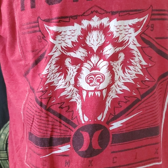 Hurley Graphic Tee - Picture 2 of 3